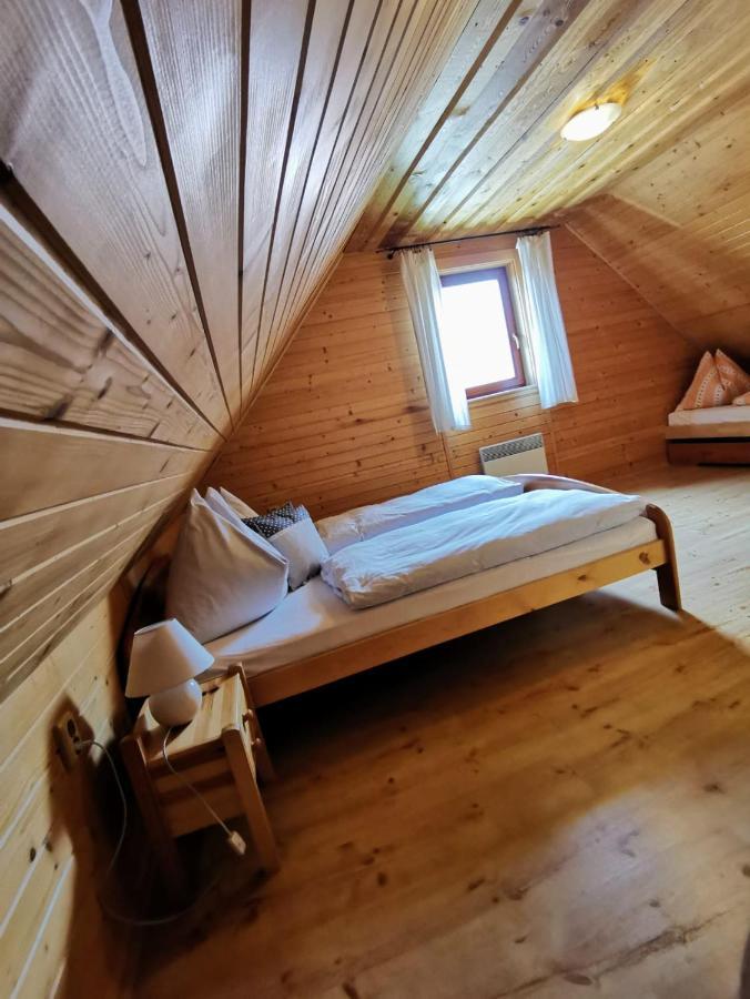 Drevenica Zapadne Tatry S Kupacou Kadou A Krbom Žiar Exterior foto